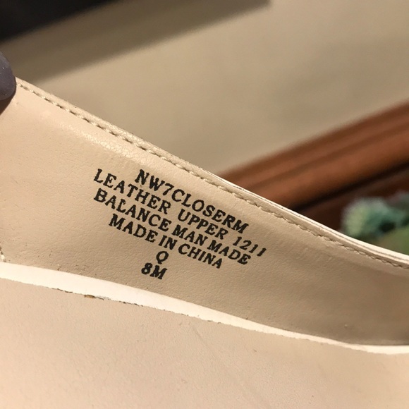 White platform open toe 👠 - Picture 6 of 7